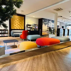 hipark-design-suites-marseille.fr-provencehotel.com/